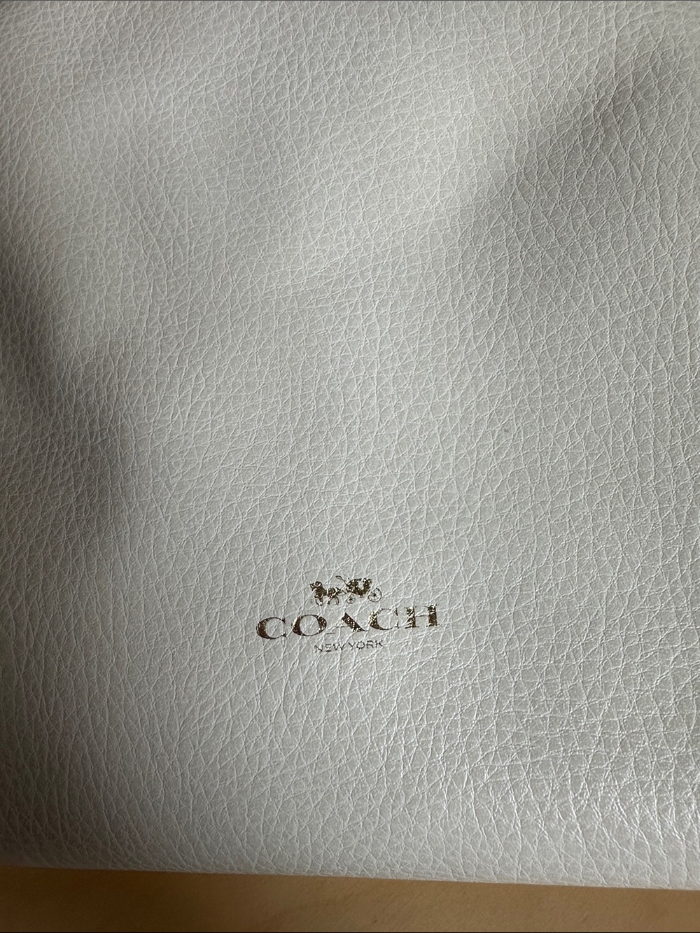 Coach Cream Leather Tote with Signature Gold Tag - Picture 2 of 6